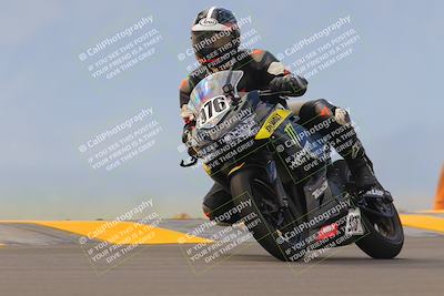 media/Sep-11-2022-SoCal Trackdays (Sun) [[81b7e951af]]/Turn 9 (930am)/